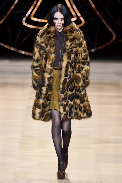 Look 92